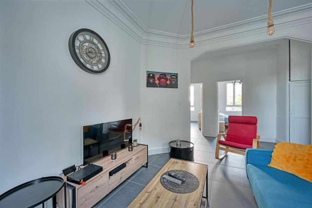 The Rooftop - Ac Clim - Wi-Fi - Parking Gratuit Dans La Rue Avignone Esterno foto